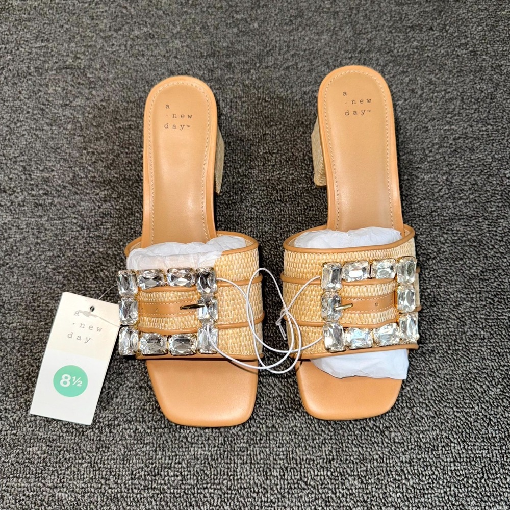 A New Day Kathleen Raffia Buckle Block Heels Womens 8.5 Beige Rhinestone Slip On
